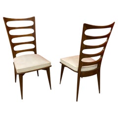 Gaston Poisson, 2 chaises élégantes, vers 1950-1960.