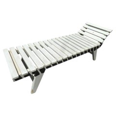 2 chaises longues Art déco en bois, dans le style de Robert Mallet-Stevens
