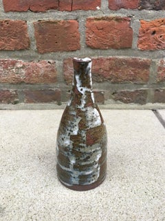 Geneviève Baptendier, petit vase en grès de Saint Amand de Puisaye, signé