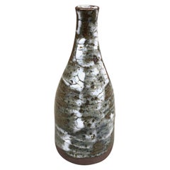 Geneviève Baptendier, petit vase en grès de Saint Amand de Puisaye, signé