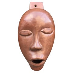 Antonio Lampecco (1932-2019) : masque en terre cuite émaillée, CIRCA 1960.