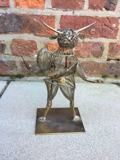 « Le Taureau », sculpture en métal, signée Noel, 20e siècle