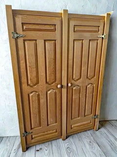 Guillerme et Chambron, 1970 Oak Dresser, Votre Maison Edition
