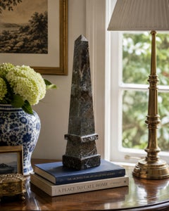 Late 20th Century Neoclassical Marble Obelisk in Variegated Black, Brown Stone
