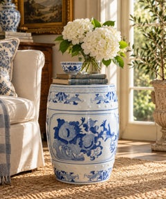Blue and White Porcelain Chinoiserie Chinese Garden Stool or Side Table