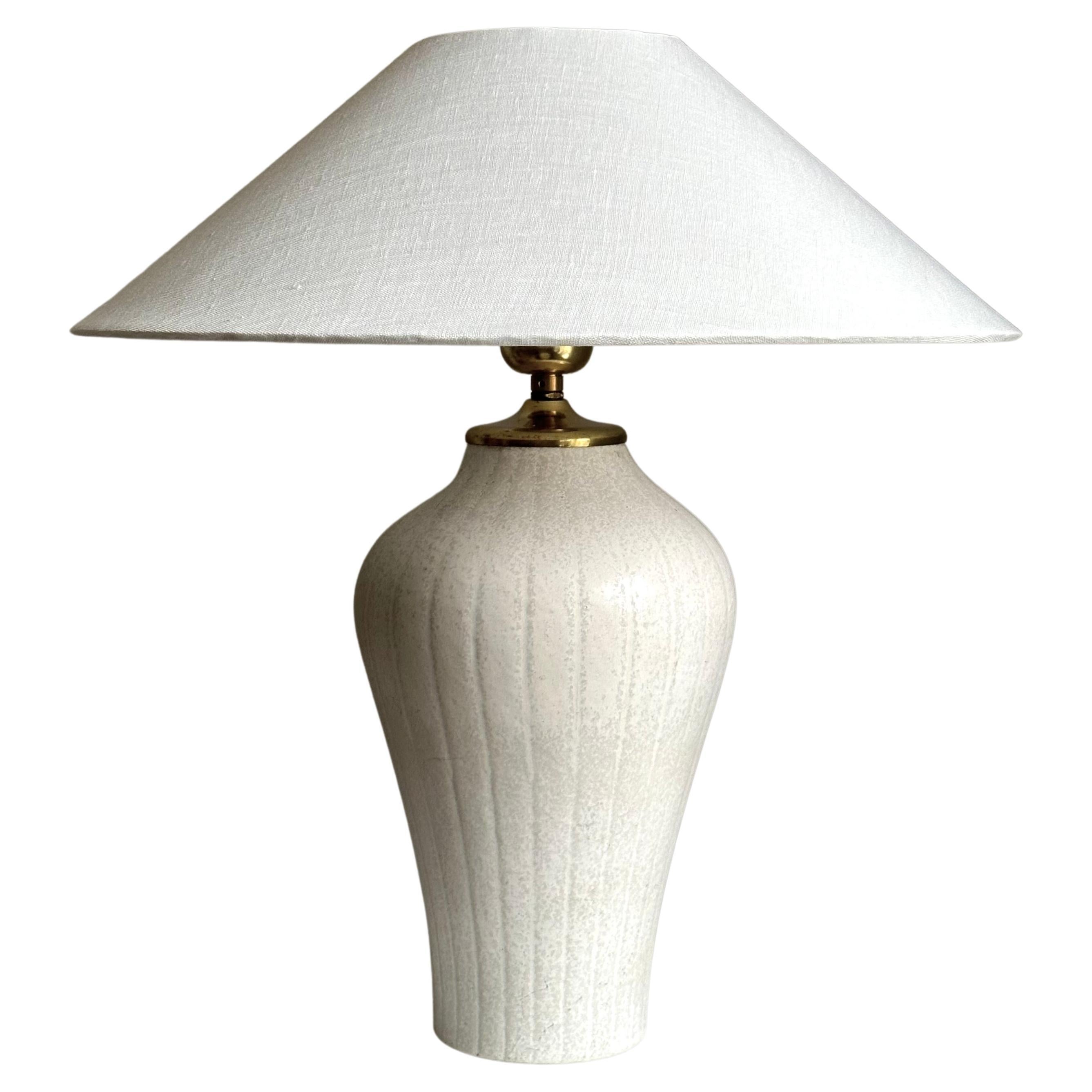 Swedish Modern Stoneware Table Lamp designed by Gunnar Nylund, Rörstrand, 1940s