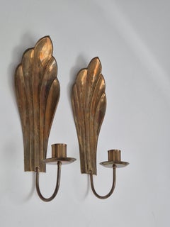 Classiche applique a candela, in ottone massiccio di Lars Holmström, Arvika, Modernismo svedese.