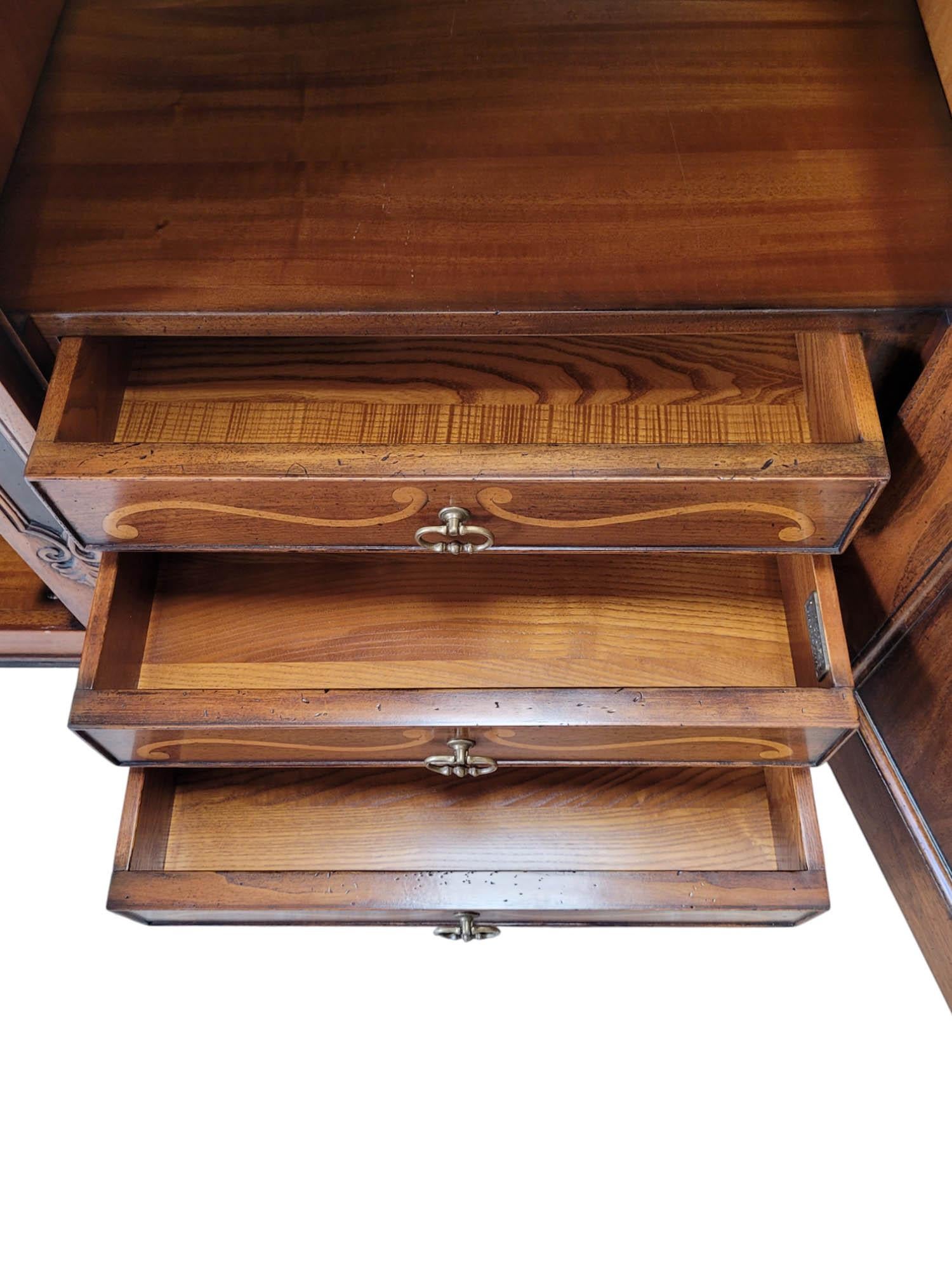Italian Handcrafted Inlaid Sideboard by Giorgio Piotto For Sale 10