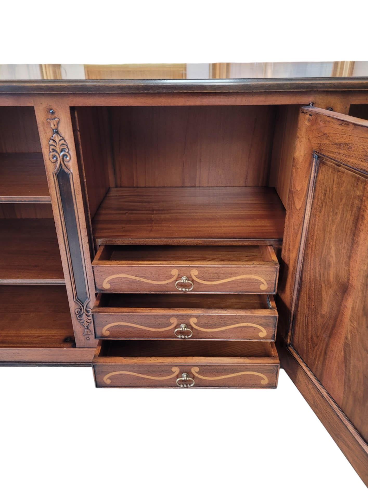 Italian Handcrafted Inlaid Sideboard by Giorgio Piotto For Sale 8