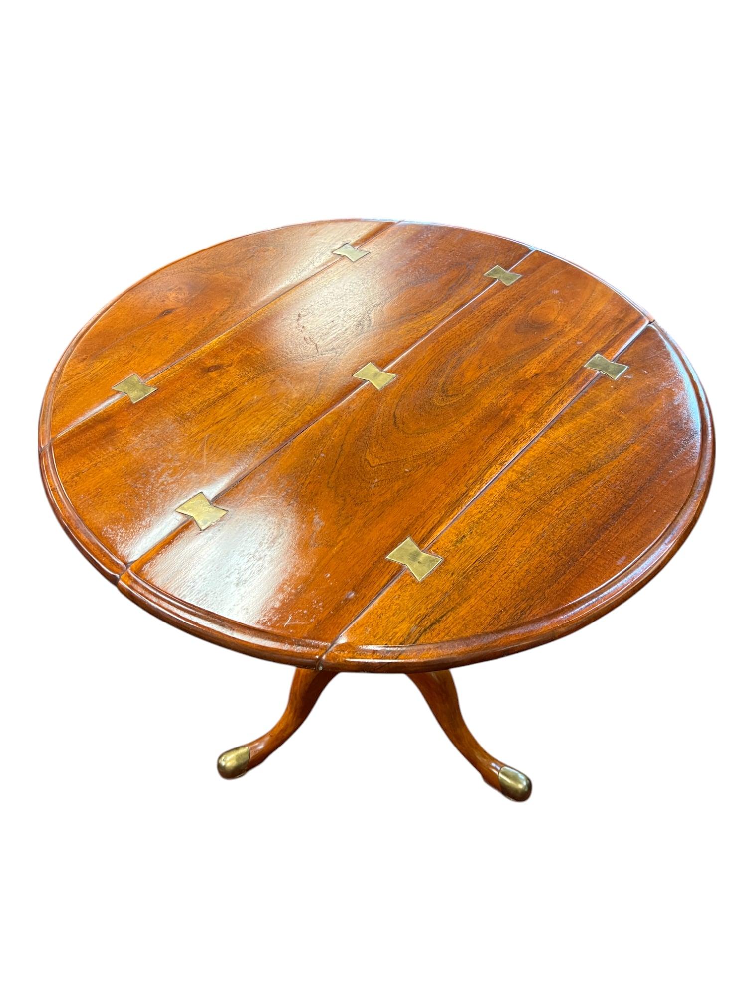 Theodore Alaxander Regency Style Pedestal Table with Brass Inlay In Good Condition For Sale In North Palm Beach, FL