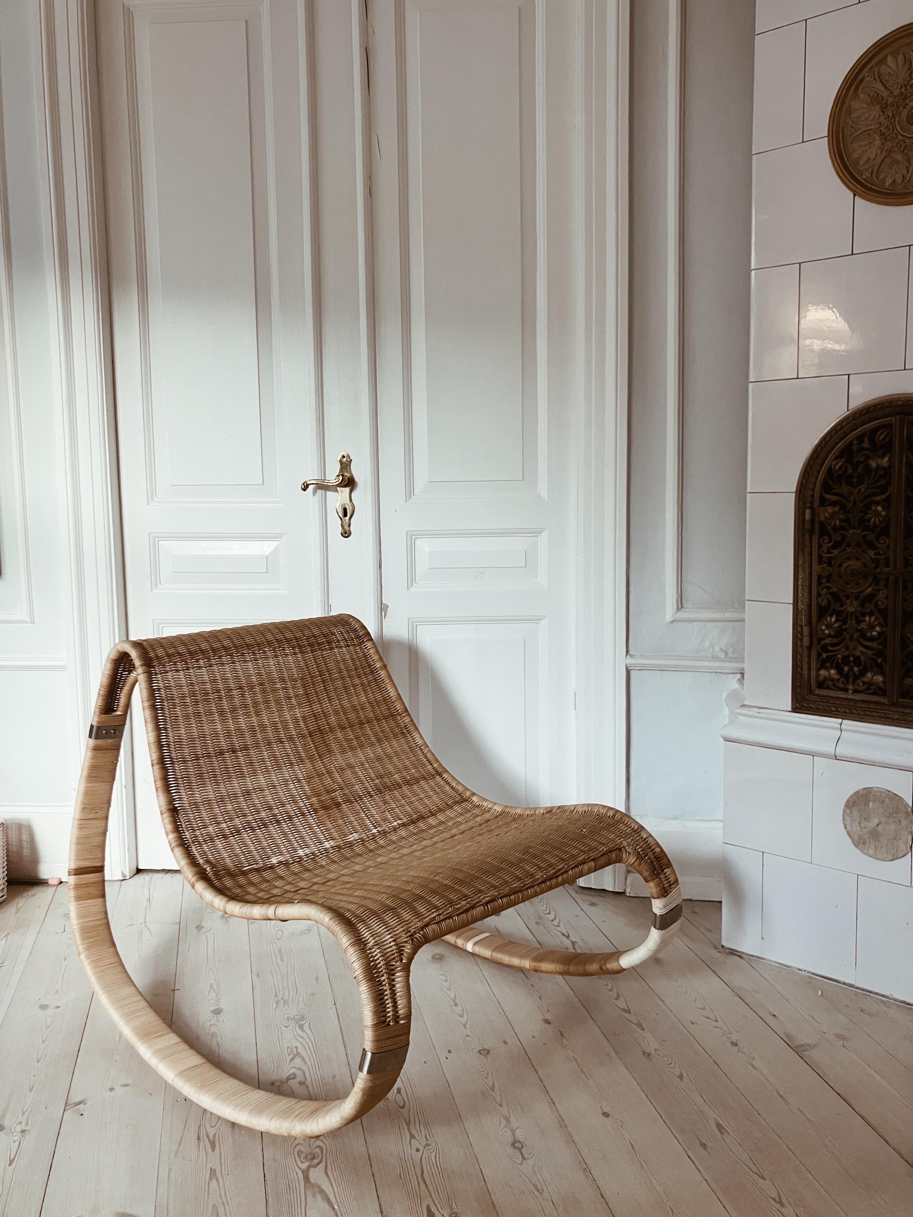 1 rocking chair from vintage IKEA.

The chair were designed by James Irvine in 2002 for IKEA and are no longer part of the collections.

They are also known as “Gunghult” and are quite a vintage item.