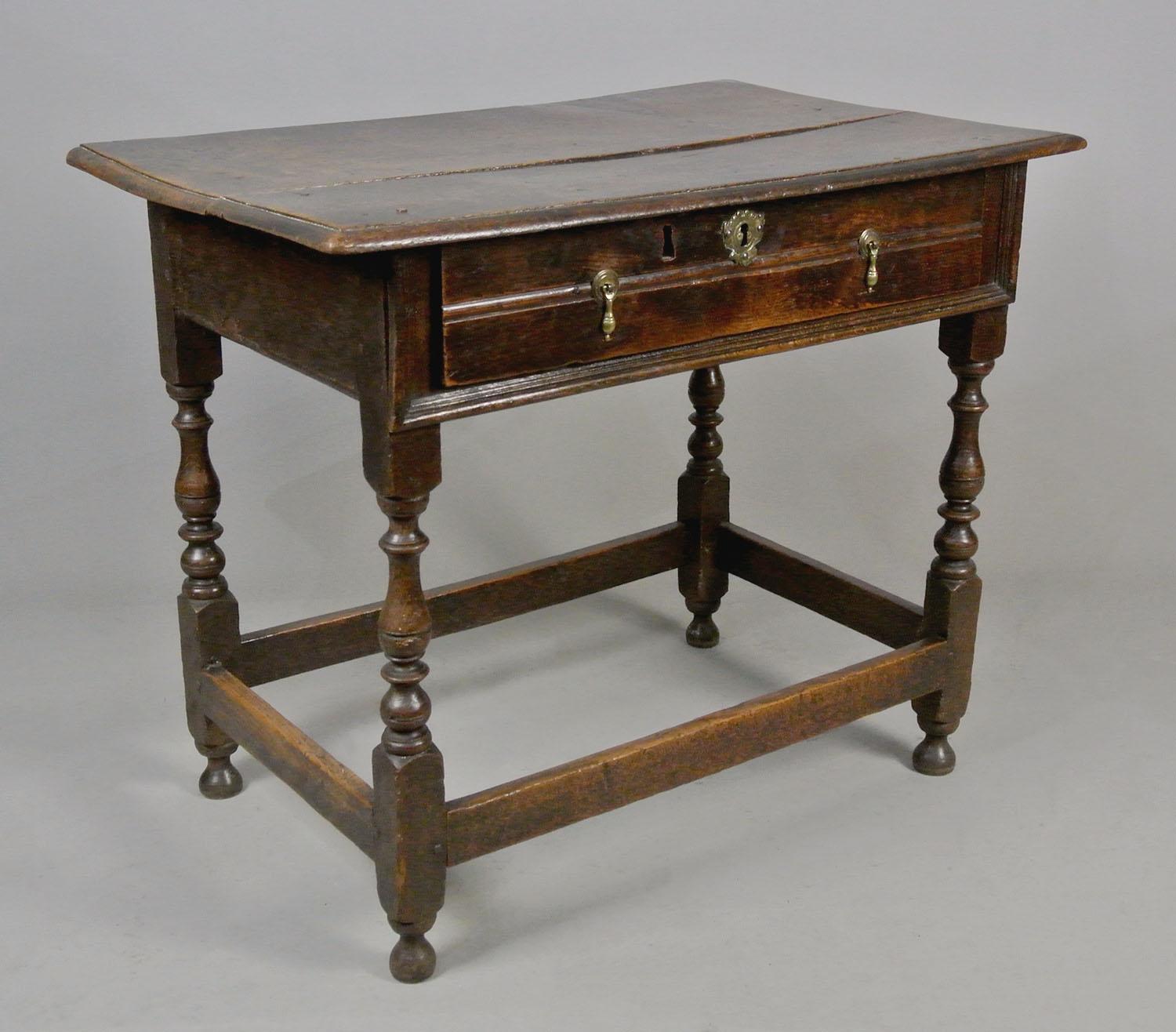 18th Century and Earlier Beautiful Queen Anne Oak Lowboy c. 1700 For Sale