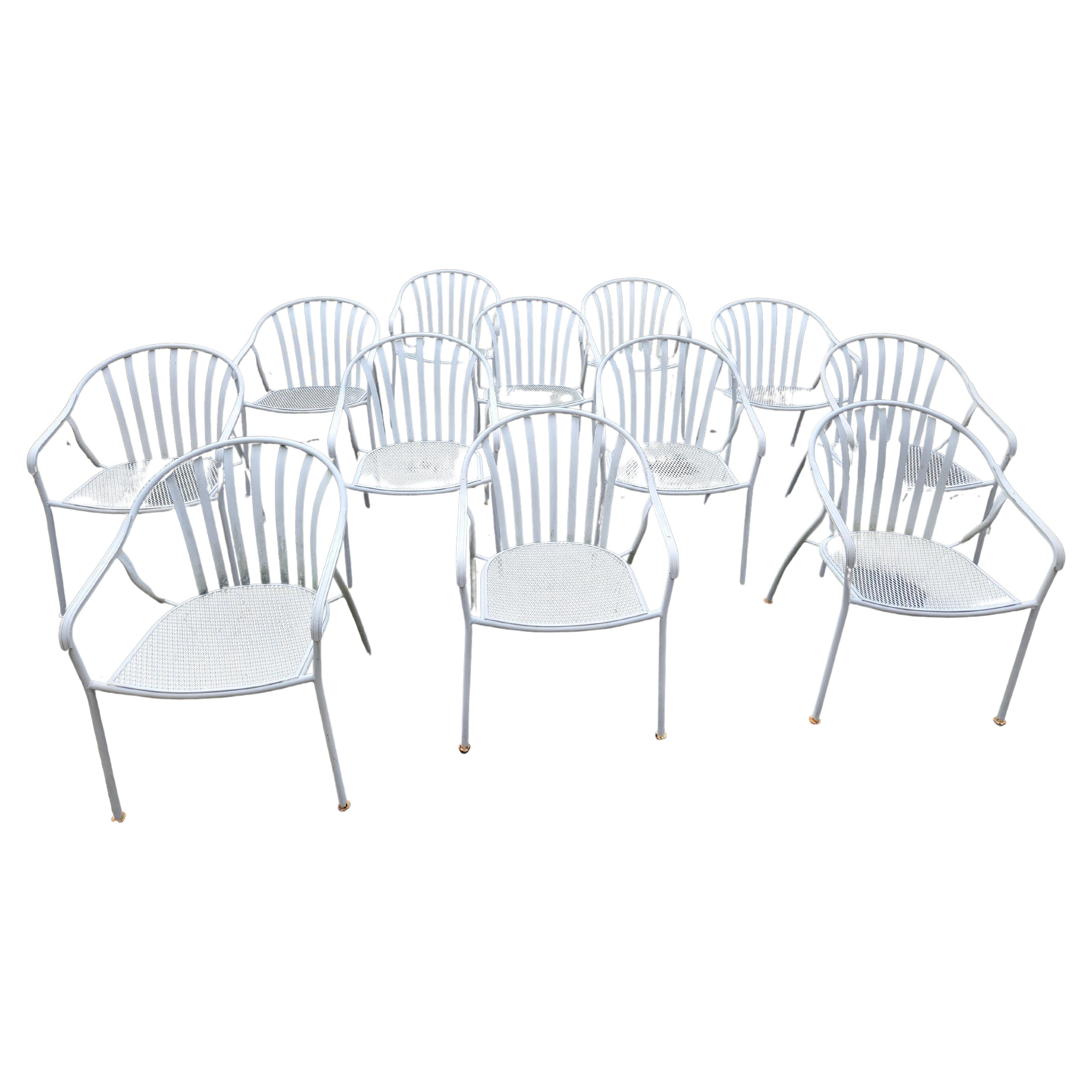 Schmiedeeiserne Stühle von Woodard-Ein Satz von 12 Stühlen im Angebot
