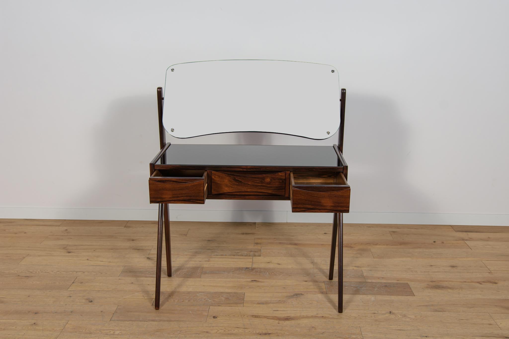 Mid-20th Century Mid-Century Rosewood Dressing Table by A. Vodder for Ølholm Møbelfabri, 1960s For Sale
