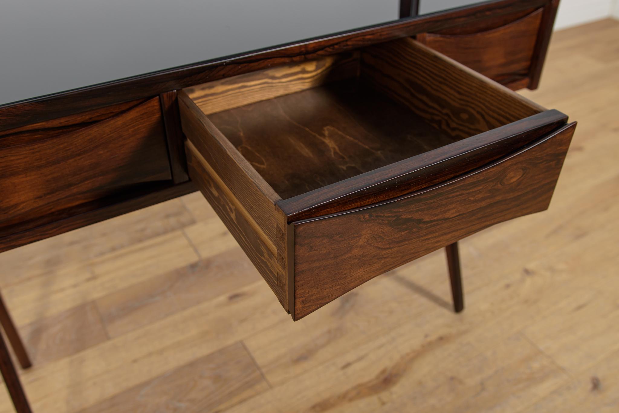 Mid-Century Rosewood Dressing Table by A. Vodder for Ølholm Møbelfabri, 1960s For Sale 4