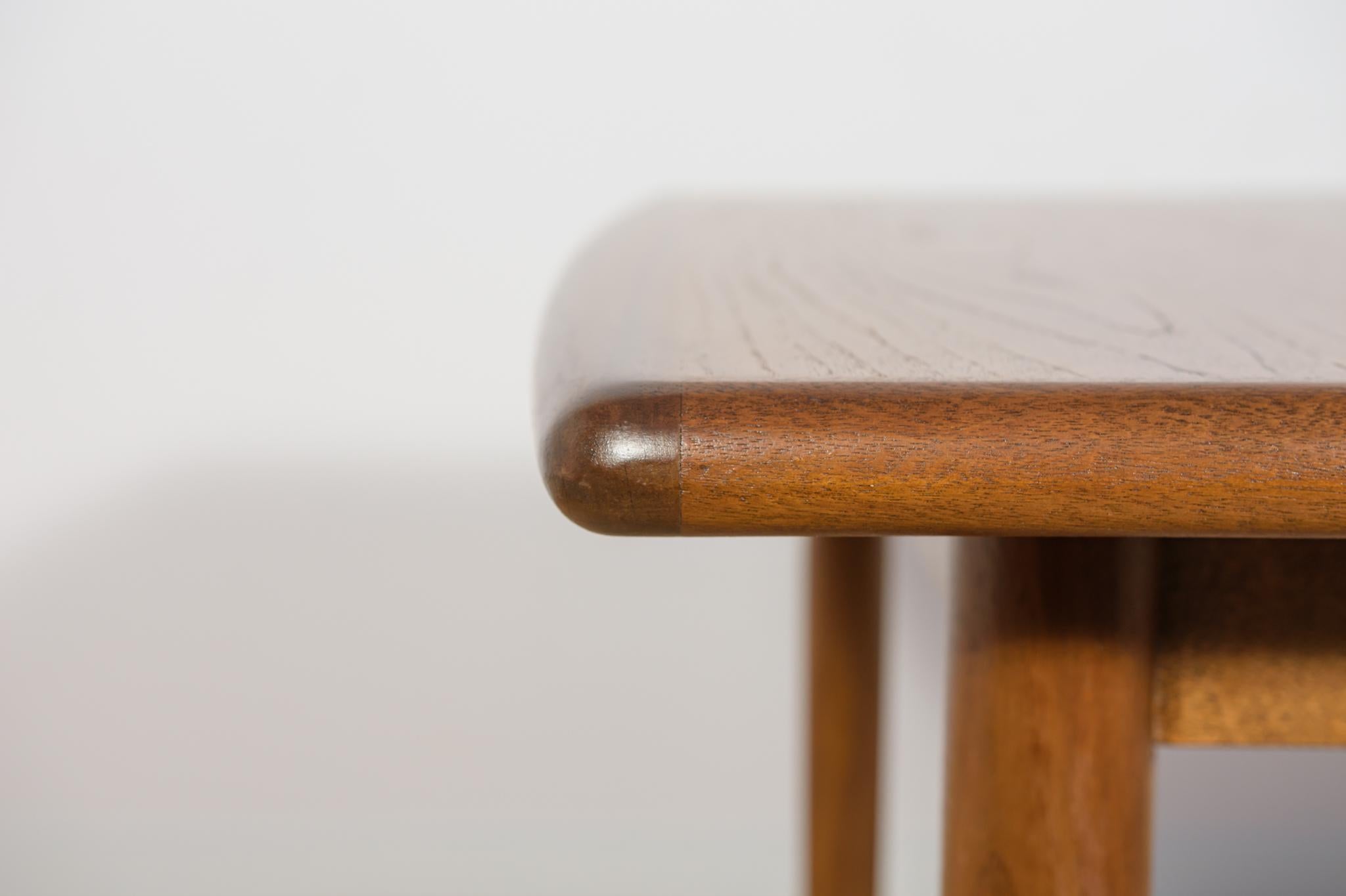 Mid-Century Rectangular Extendable Dining Table from Meredew, United Knigdom. For Sale 8