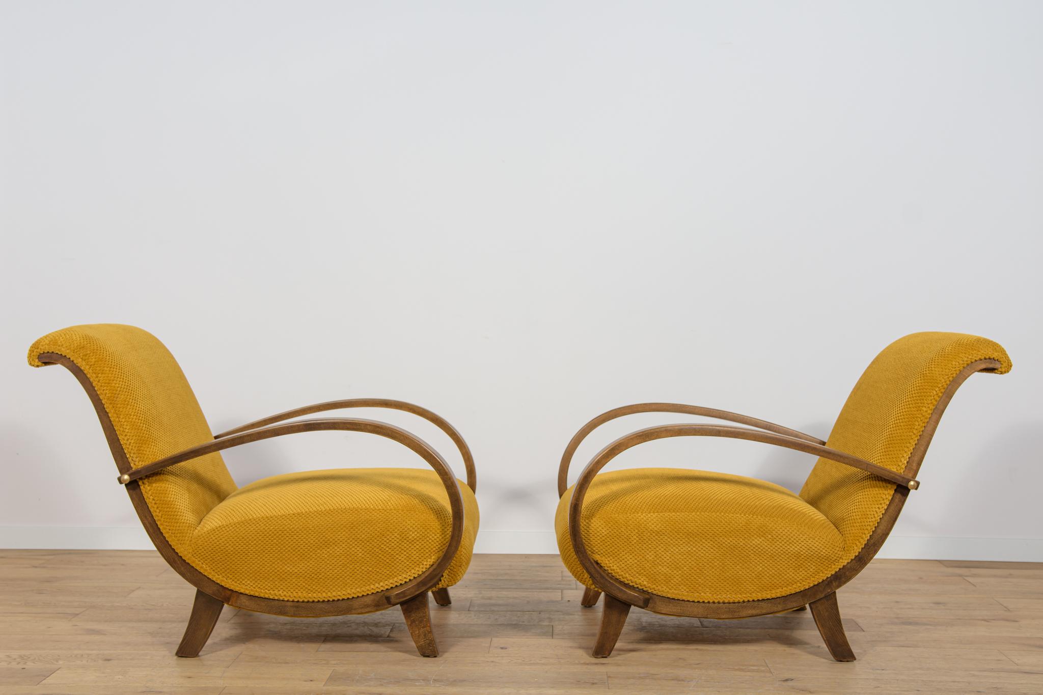 Tissu Art déco  Fauteuils, Pologne, années 1930, Ensemble de 2 en vente