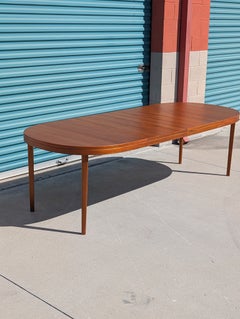 Ausziehbarer Esstisch im Mid-Century-Modern-Stil aus Teakholz von Skaraborgs, um 1960
