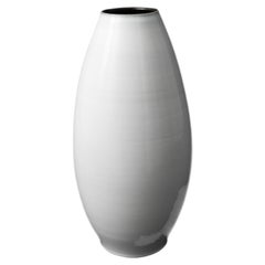 Jarrón holandés de loza esmaltada en blanco, modelo 509 de Mobach, de mediados de siglo, circa 1950–196