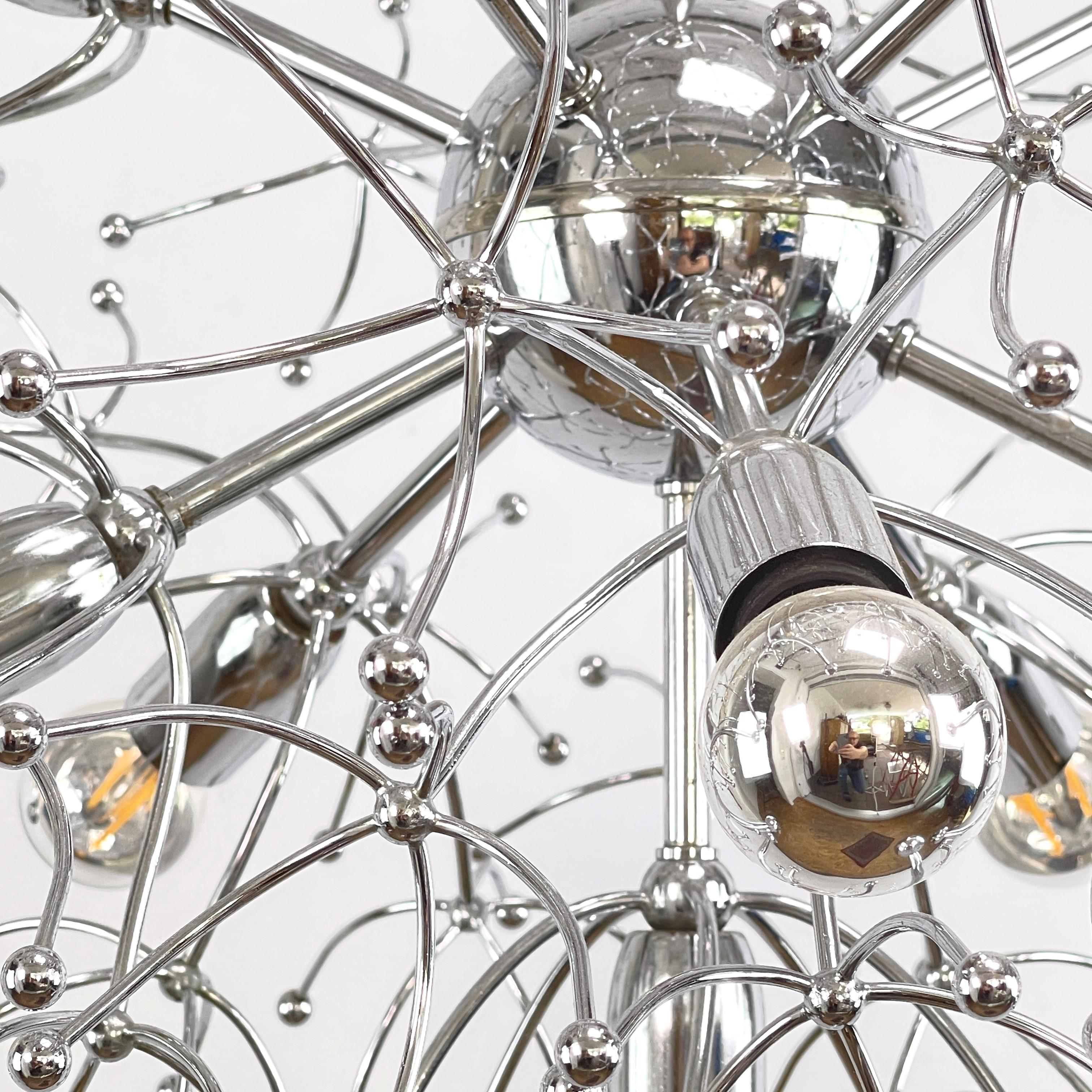 Sputnik Ceiling Lamp Dandelion from Gaetano Sciolari, 1970s In Good Condition For Sale In Bingen am Rhein, RP