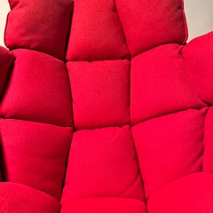 Modèle vintage rouge. Fauteuil Husk