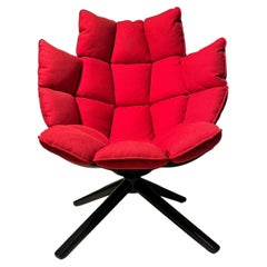 Modèle vintage rouge. Fauteuil Husk