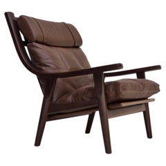 1970er Jahre, dänisches Design von H.J. Wegner, Sessel mit hoher Rückenlehne, Modell GE530, Leder.