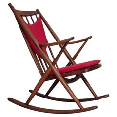 Dänischer Schaukelstuhl aus den 1960er Jahren von Frank Reenskaug, Modell 182, neu gepolstert.