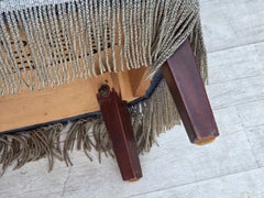 1970er Jahre, dänisches 2-Sitzer-Sofa, Möbelvelours, Buchenholz.