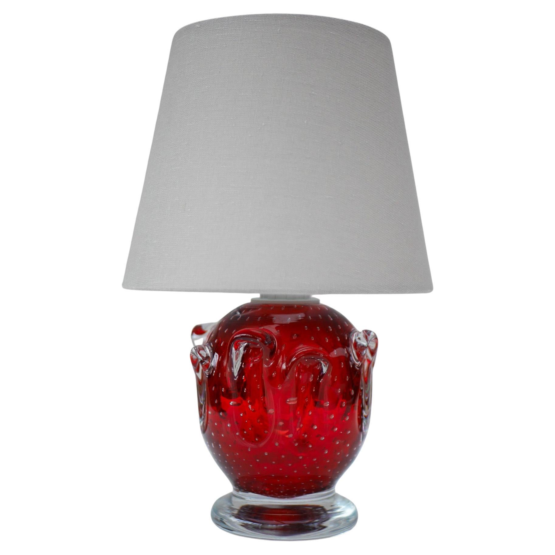 Lampe en cristal rouge vif de Börne Augustsson pour Åseda, Suède en vente