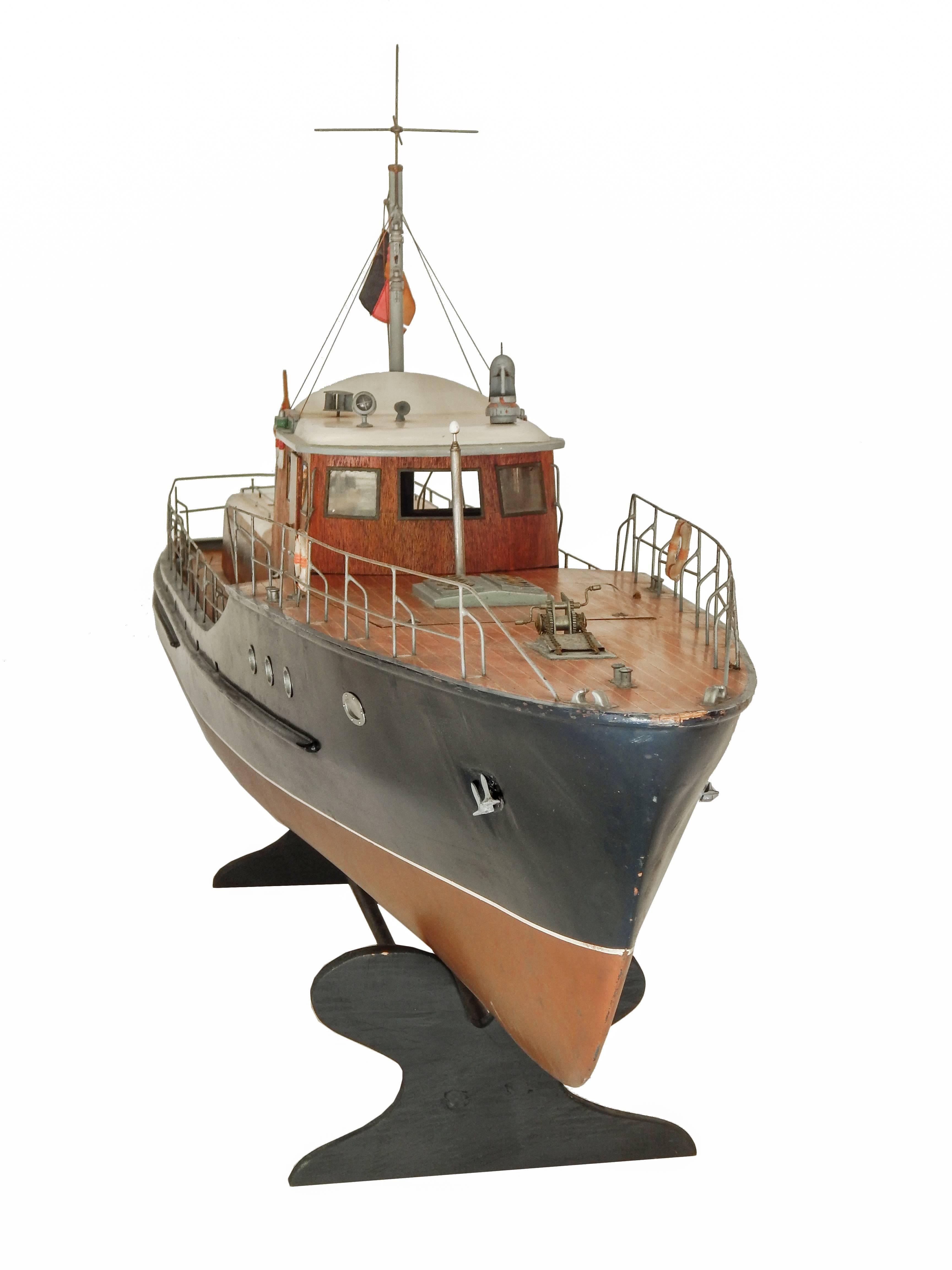 Large German Boat Model In Good Condition For Sale In Bridgehampton, NY
