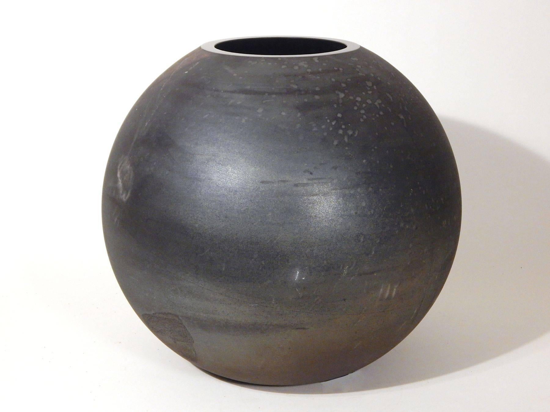 Huge Cenedese Murano Black Scavo Glass Vase In Excellent Condition For Sale In Bridgehampton, NY