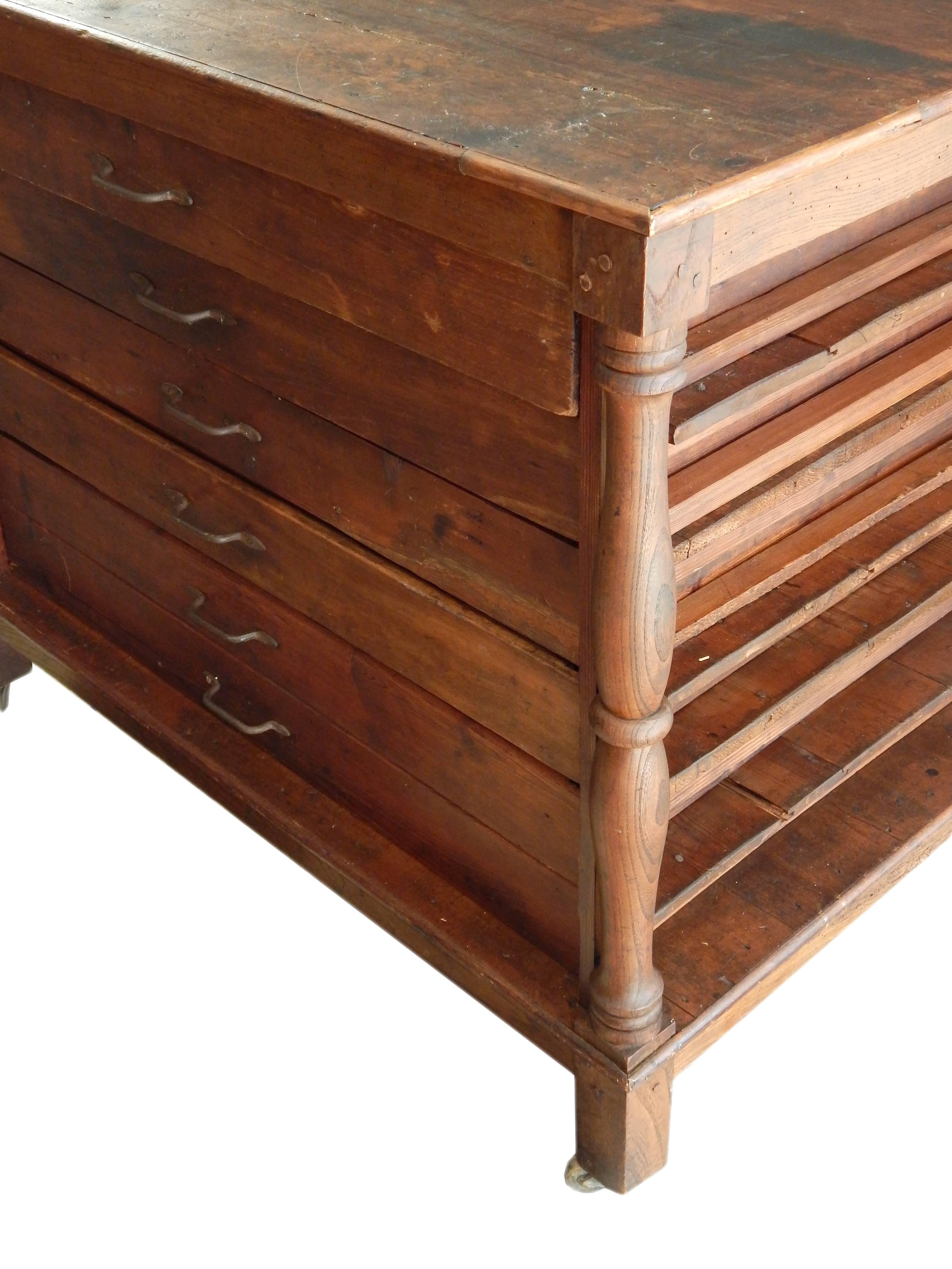 Belgian Architects Flat File In Good Condition For Sale In Bridgehampton, NY