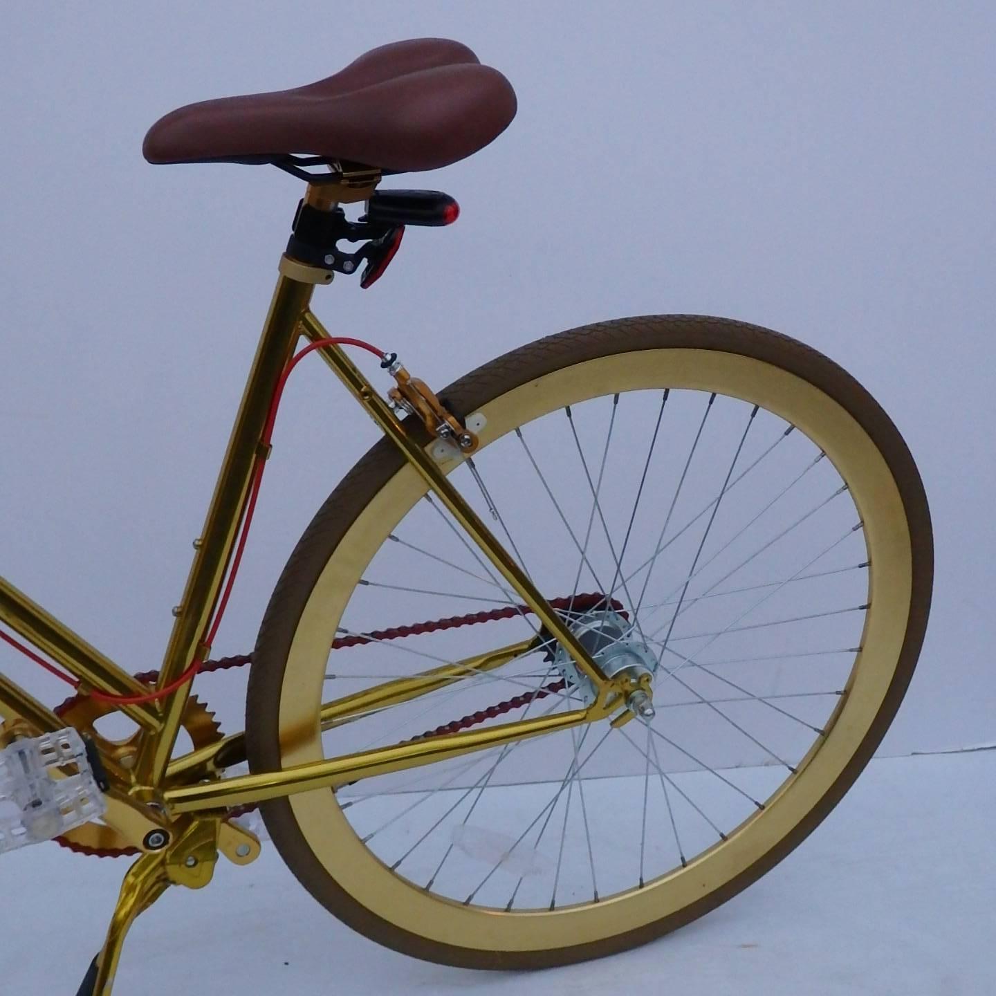 Martone Gold Bicycle with Basket In Excellent Condition For Sale In Bridgehampton, NY