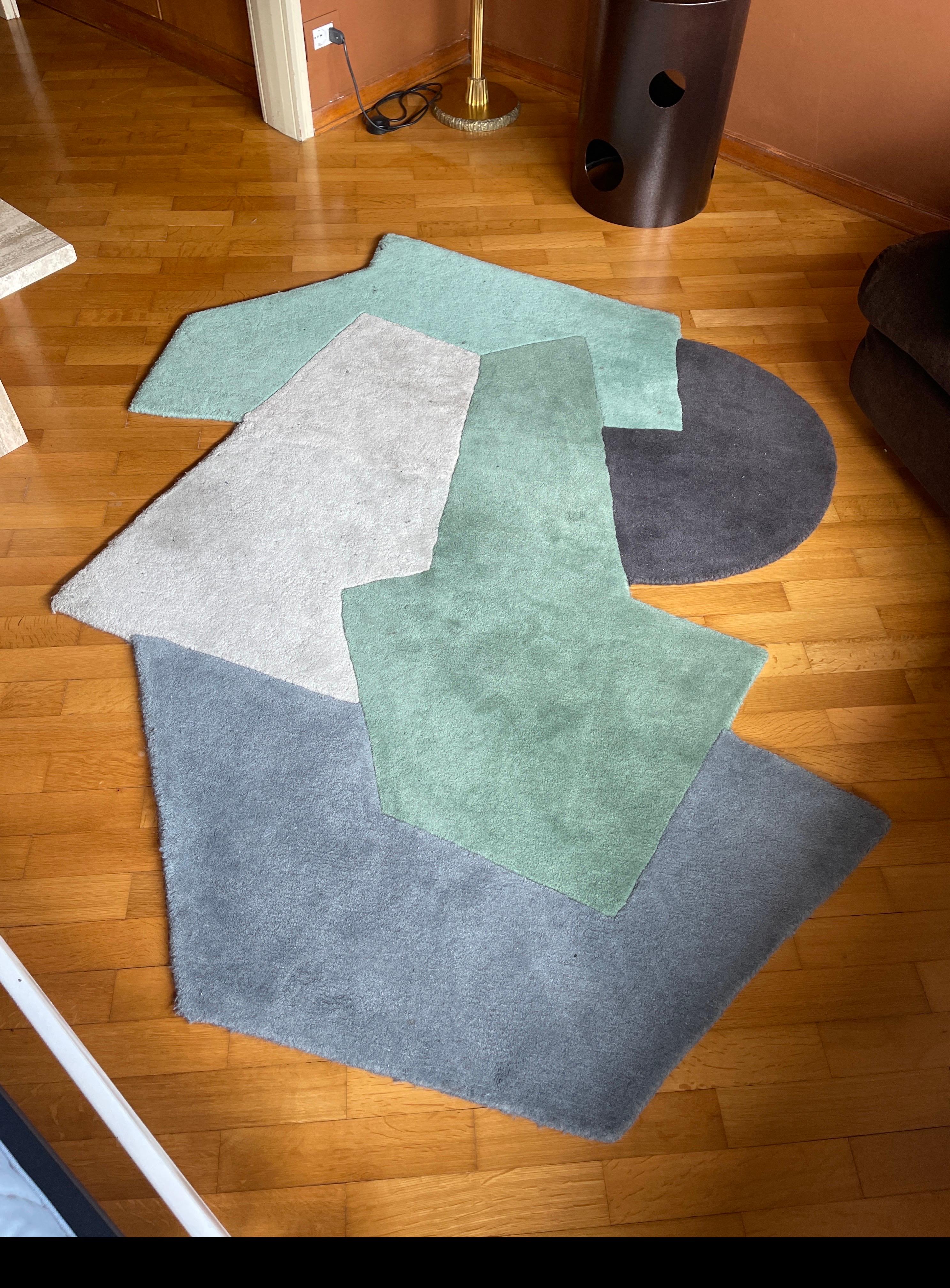 21st Century Contemporary Colorful Geometric Rug, Hand Tufted Wool, Green Tones For Sale 6