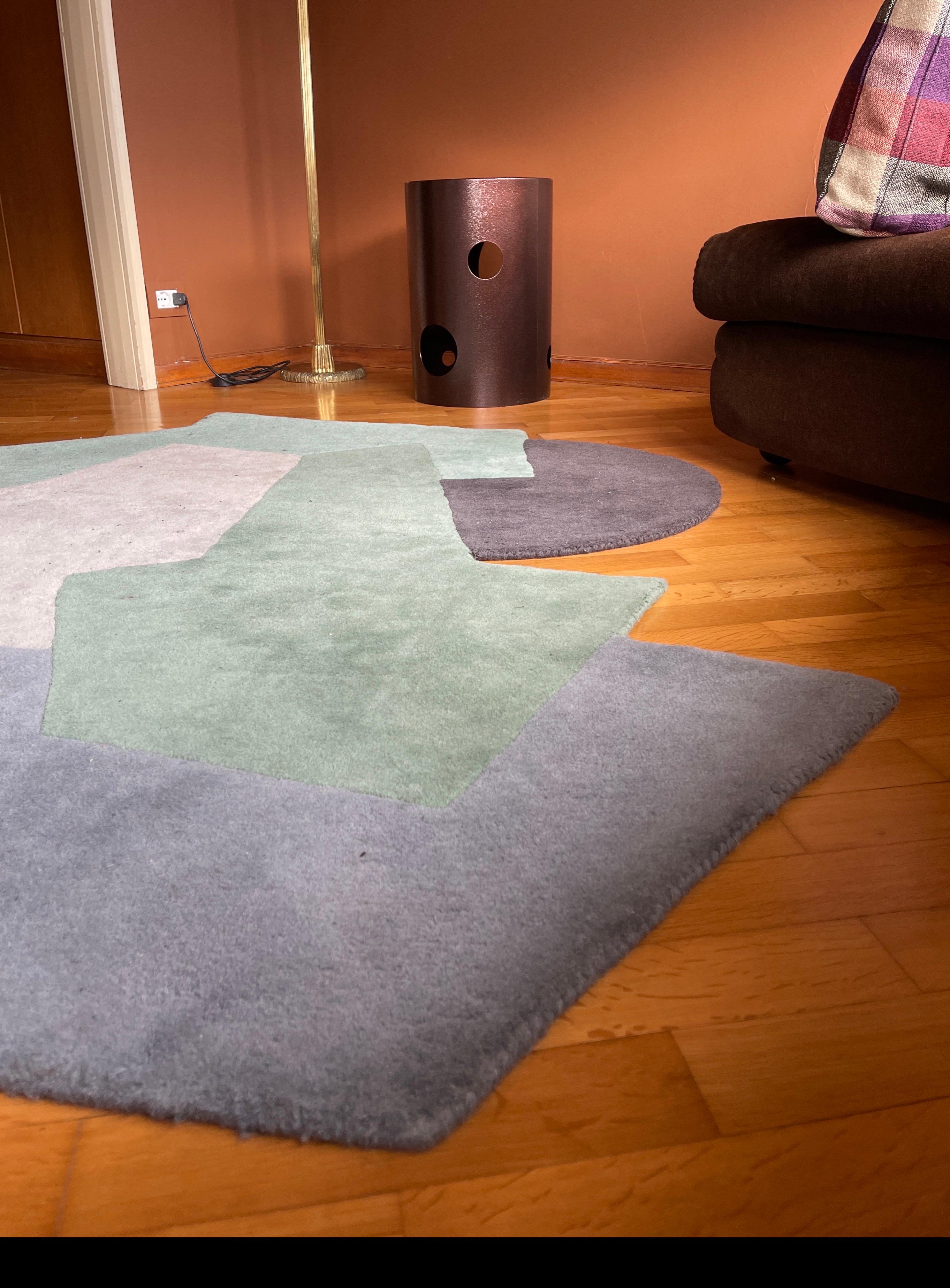 21st Century Contemporary Colorful Geometric Rug, Hand Tufted Wool, Green Tones For Sale 7