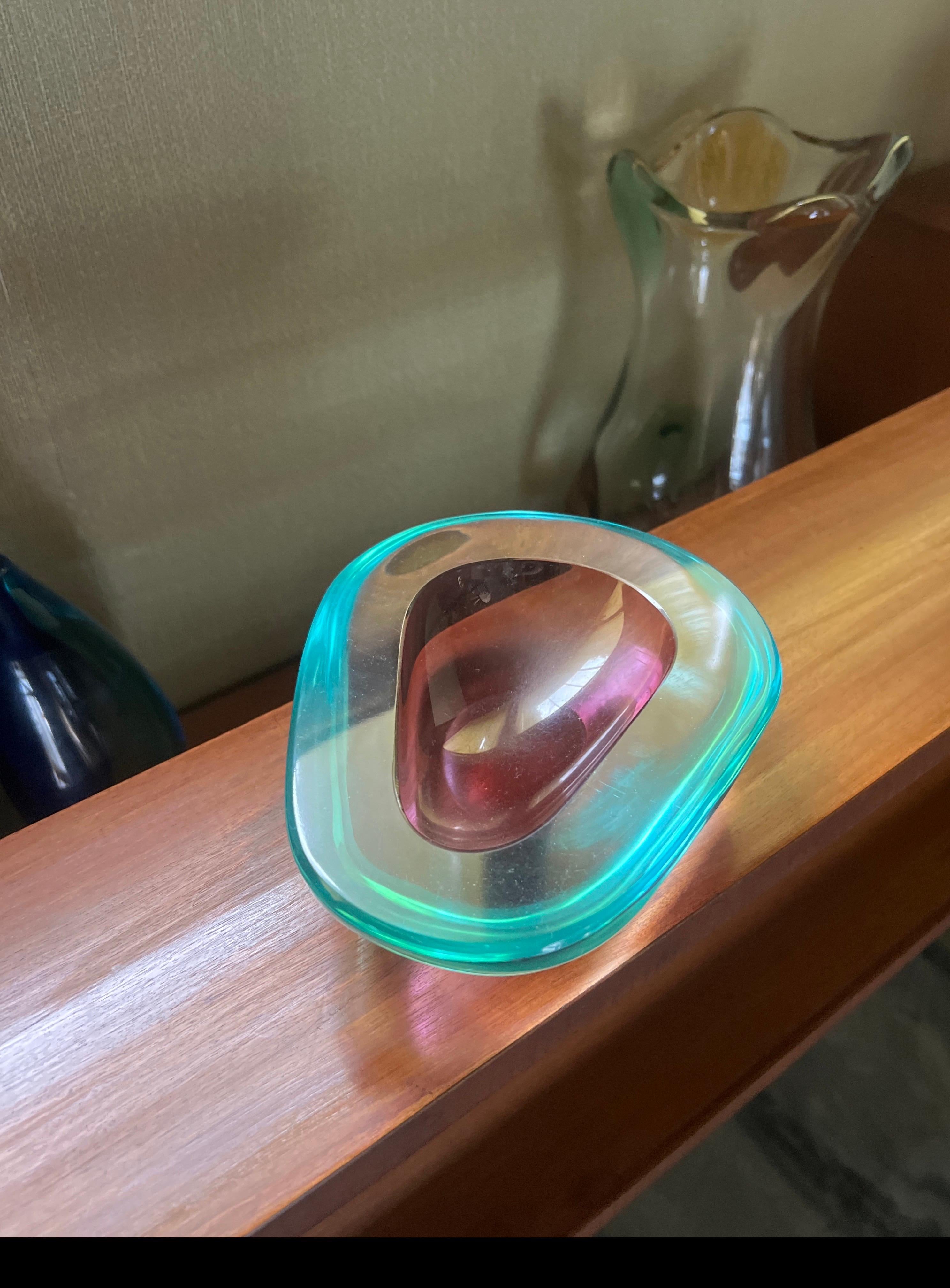 Vintage Mid-Century Murano Glass Bowl in Sommerso Glass, Flavio Poli Stye For Sale 2
