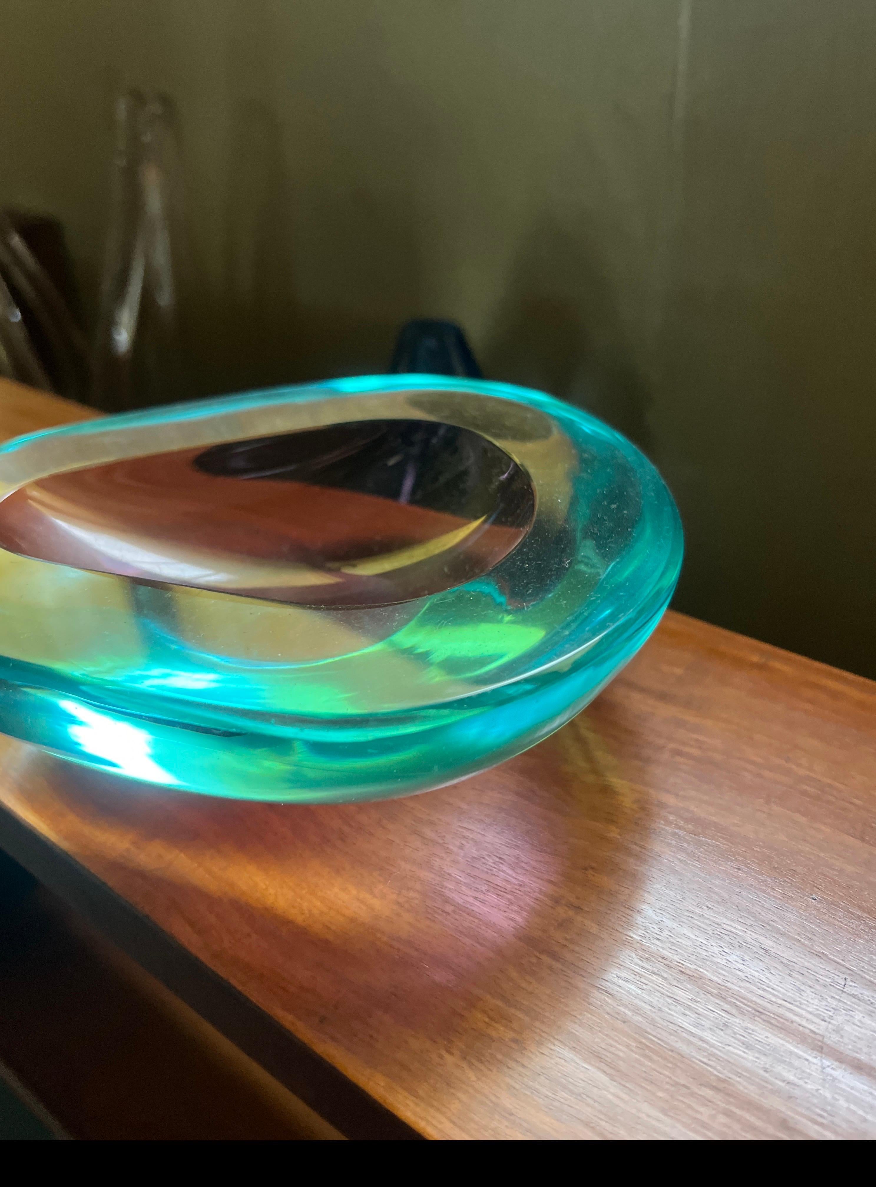 Vintage Mid-Century Murano Glass Bowl in Sommerso Glass, Flavio Poli Stye For Sale 4