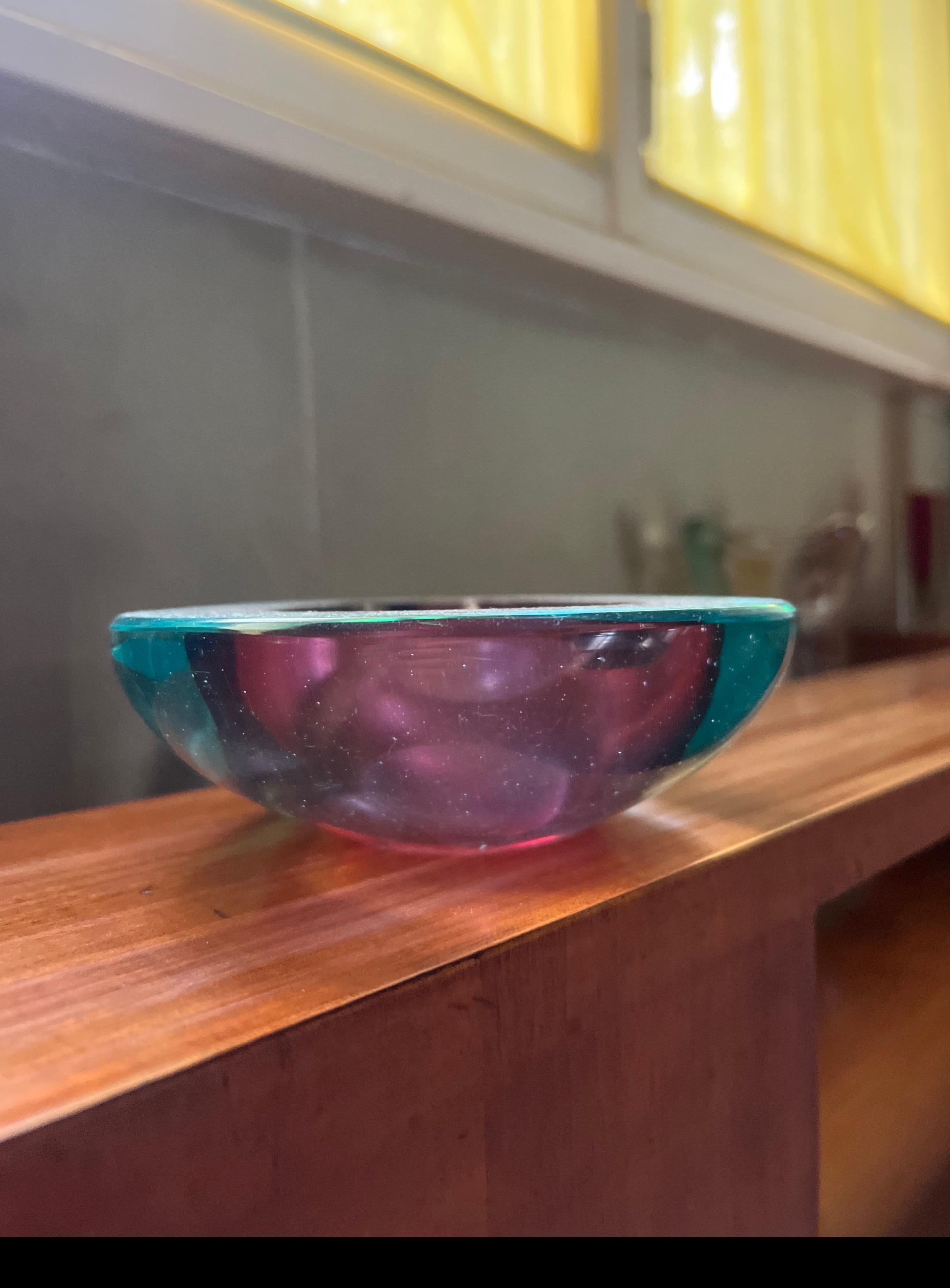 Vintage Mid-Century Murano Glass Bowl in Sommerso Glass, Flavio Poli Stye For Sale 8