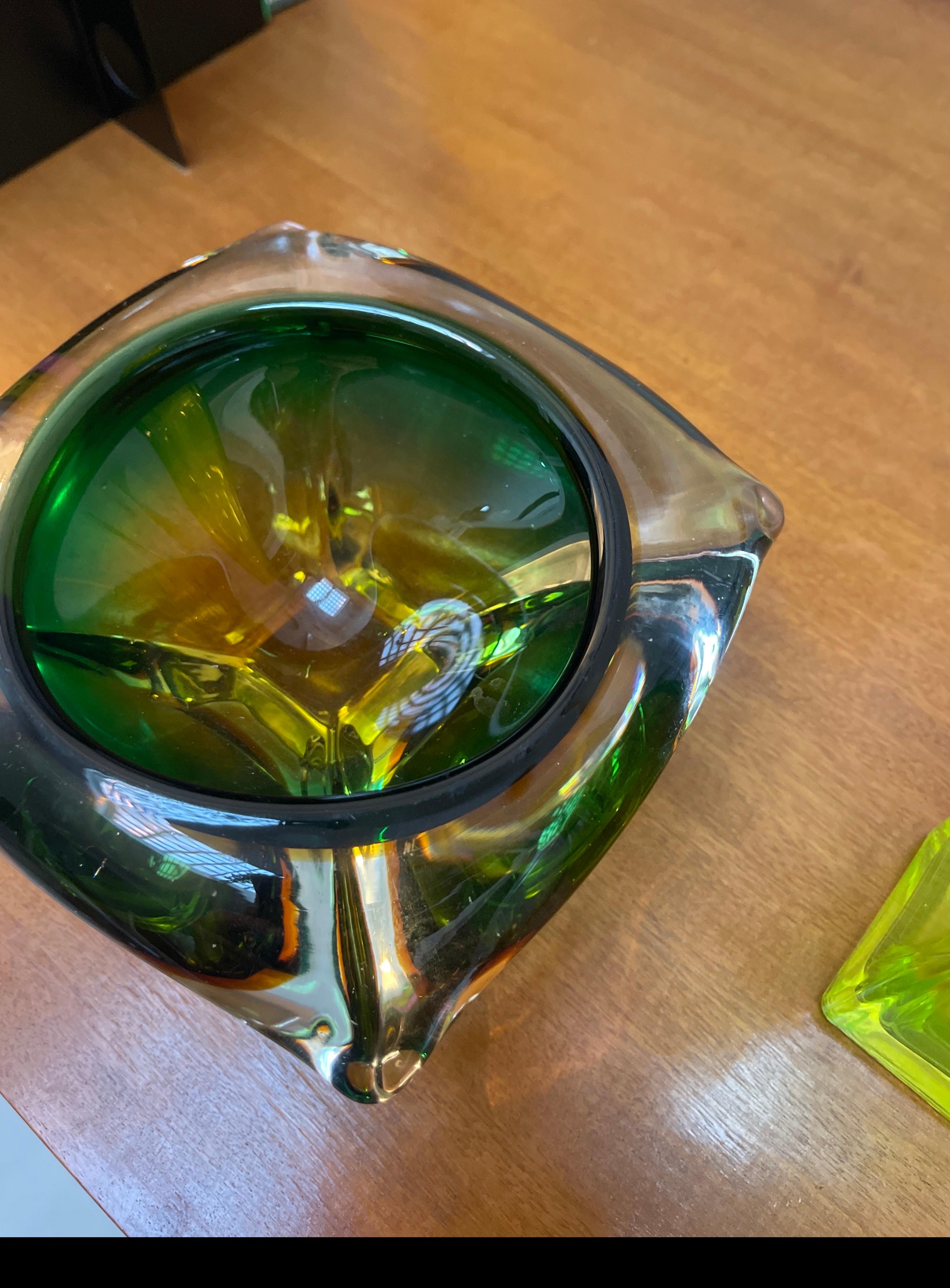 Vintage Italian Glass Aschenbecher, massives 