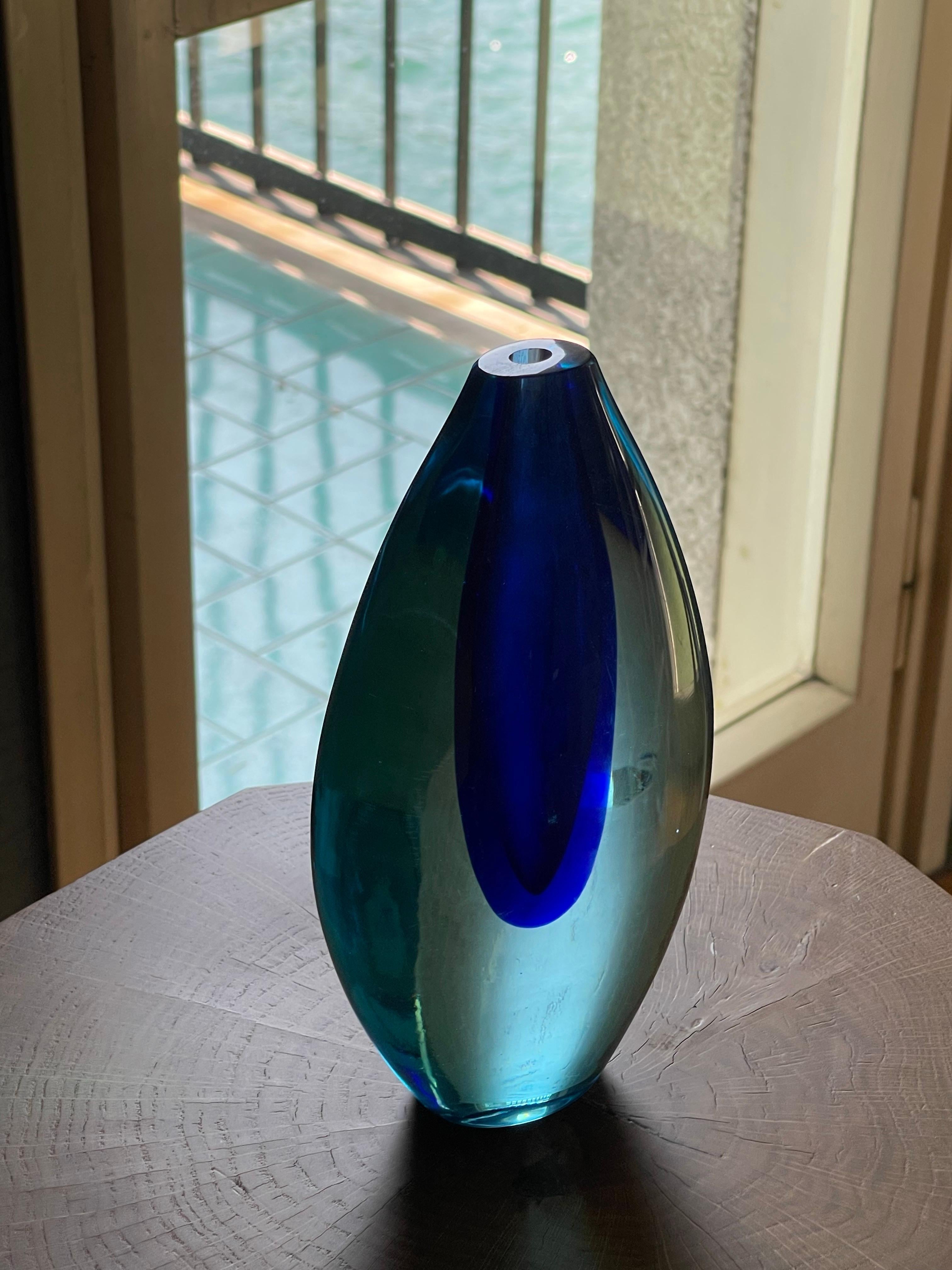 Jarrón Sommerso azul de Flavio Poli para Seguso en venta 3