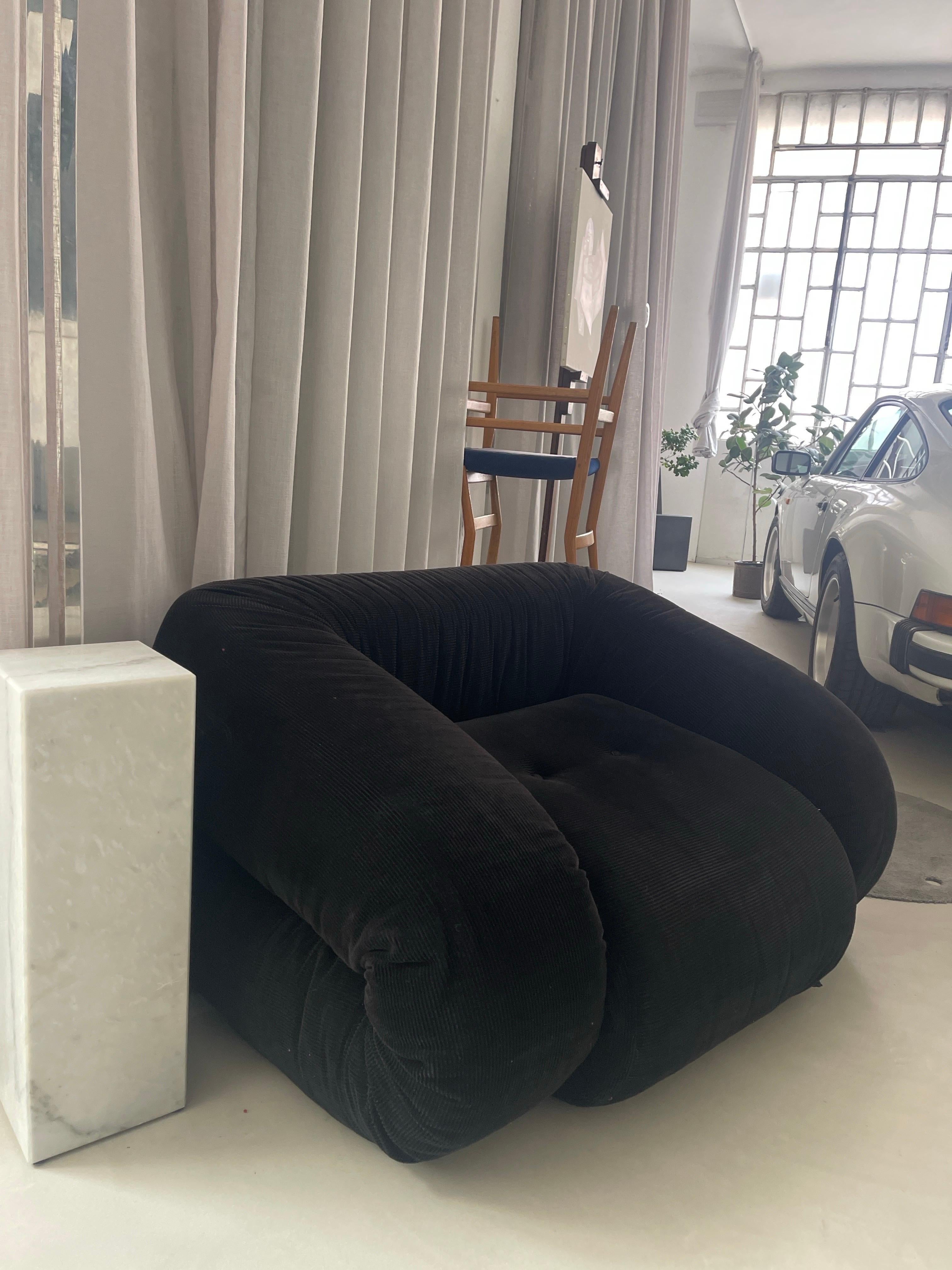 Sammlerstücke Anfibio-Sofabett, schwarzes Samt-Loungesessel, Italienisches Space Age im Angebot 5