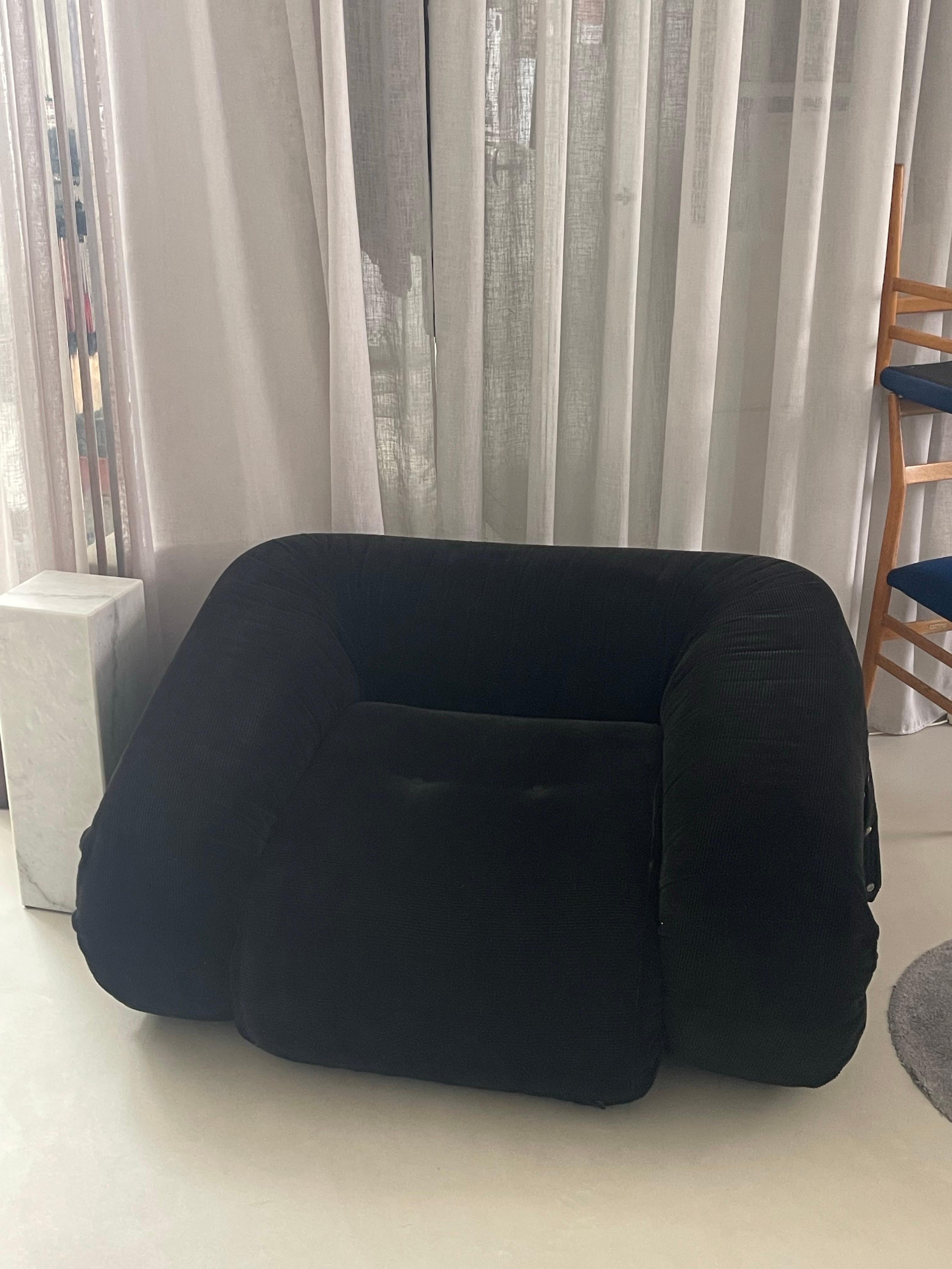 Sammlerstücke Anfibio-Sofabett, schwarzes Samt-Loungesessel, Italienisches Space Age im Angebot 7