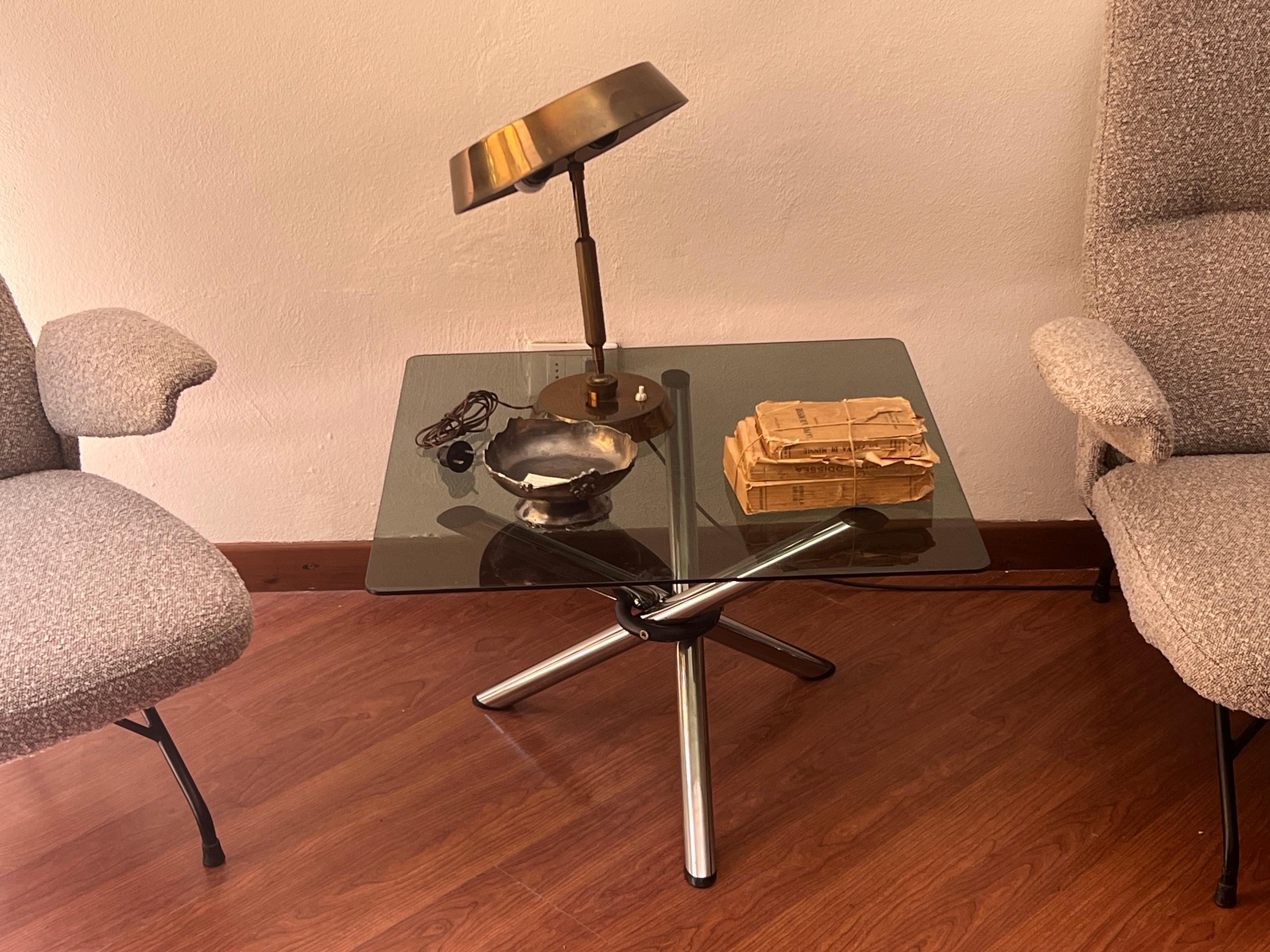Table basse pliable vintage, métal tubulaire chromé et verre fumé en vente 5
