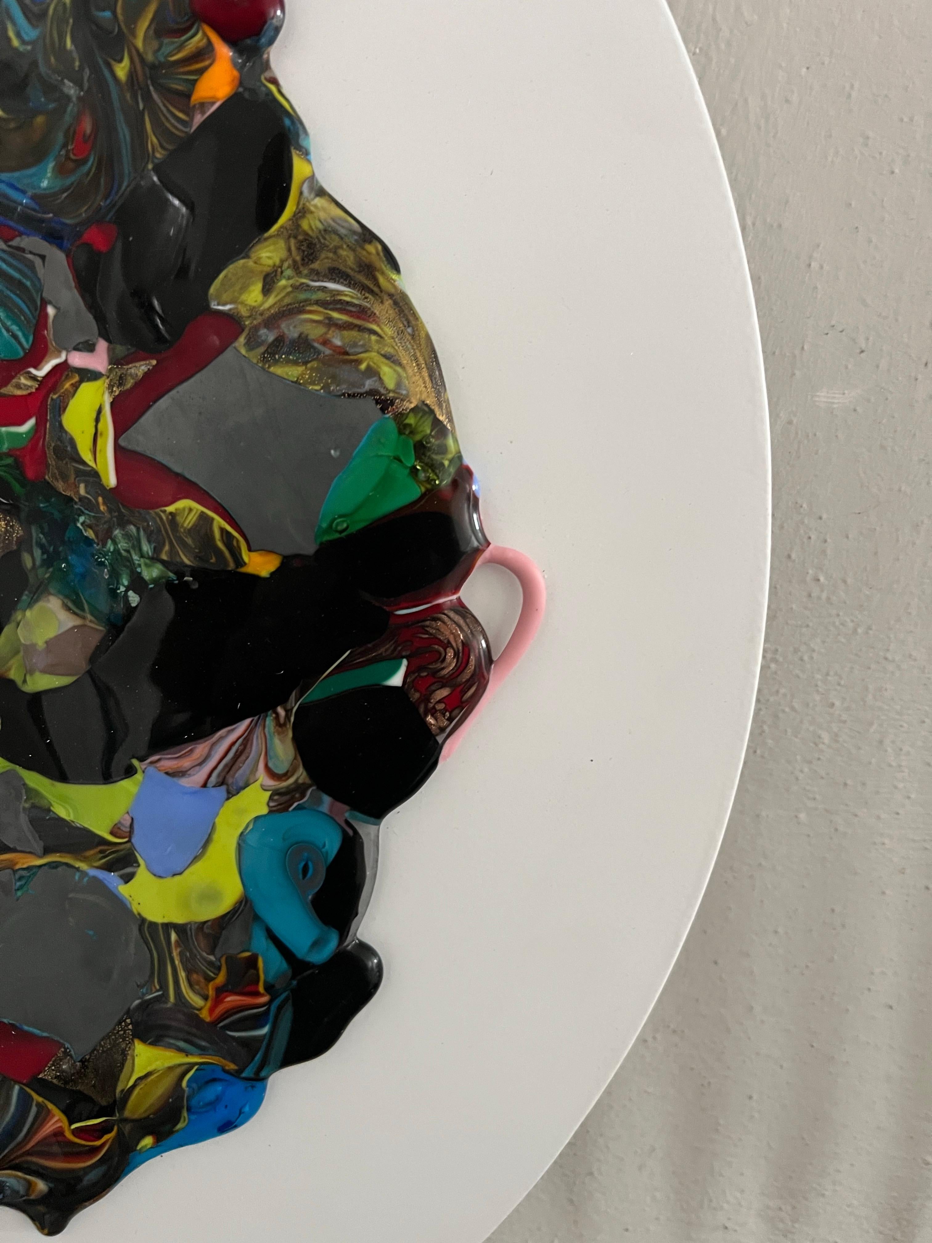 Sculpture murale contemporaine 