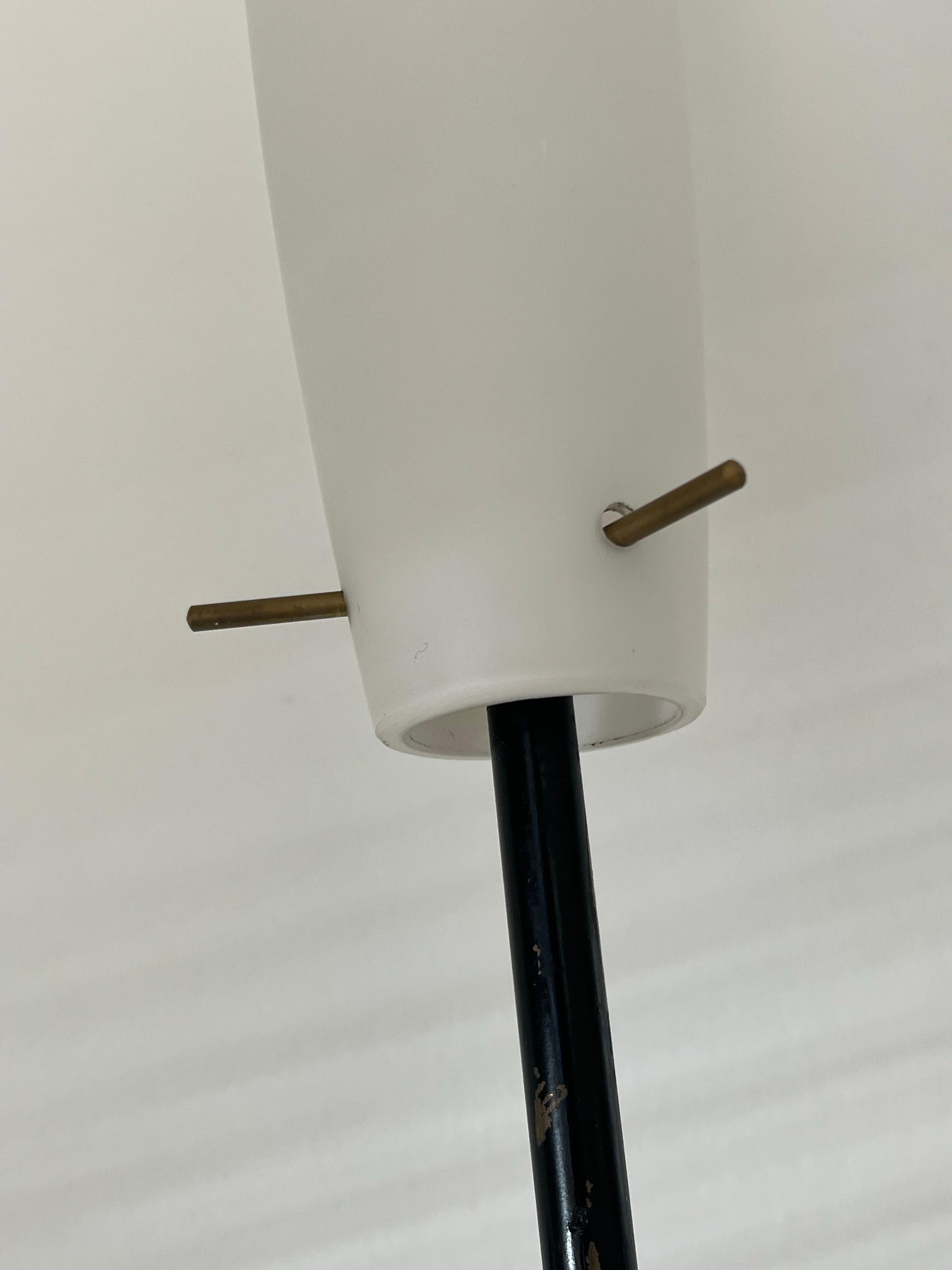 Lámpara de pie italiana de los años 50 , estilo italiano moderno de mediados de siglo en venta 5