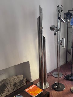 Lampada da terra in acciaio inossidabile di Fontana per Reggiani, design italiano da collezione