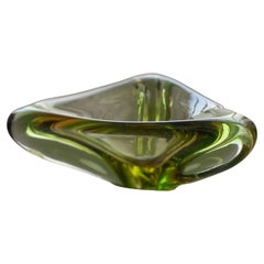 Vintage Murano Bowl/Vide Poche in Green "Uranium" Glass, Triangular Accent Piece