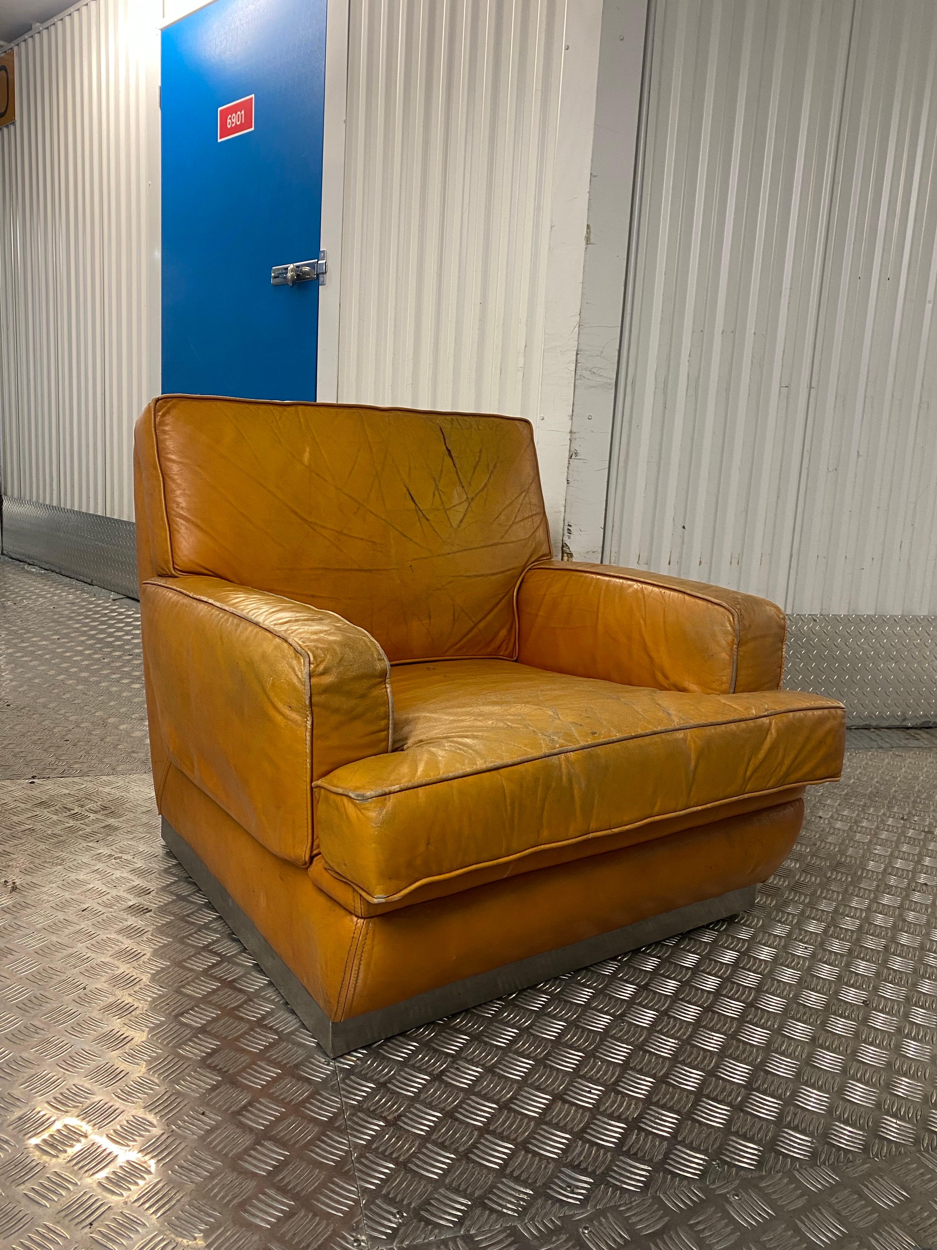 French Jacques Charpentier for Roche Bobois 1970s Leather Armchair Chrome Vintage For Sale