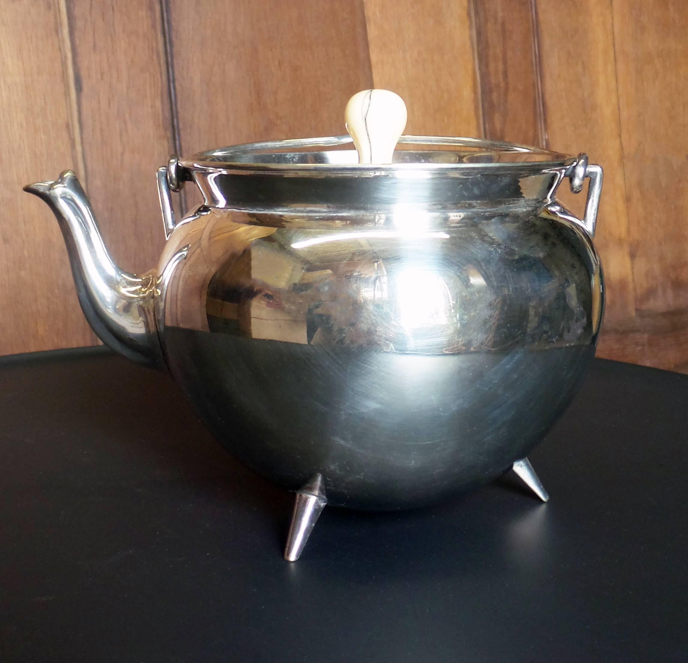 English Silver Plated Tea-Pot with Cover and Bone Finial For Sale